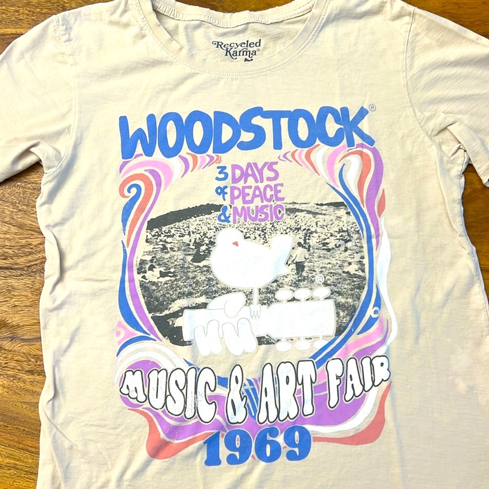 Vintage Tee- Meduim